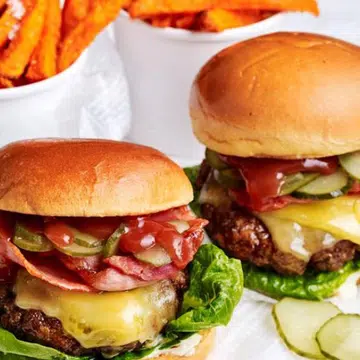Air-Fryer Cheeseburgers