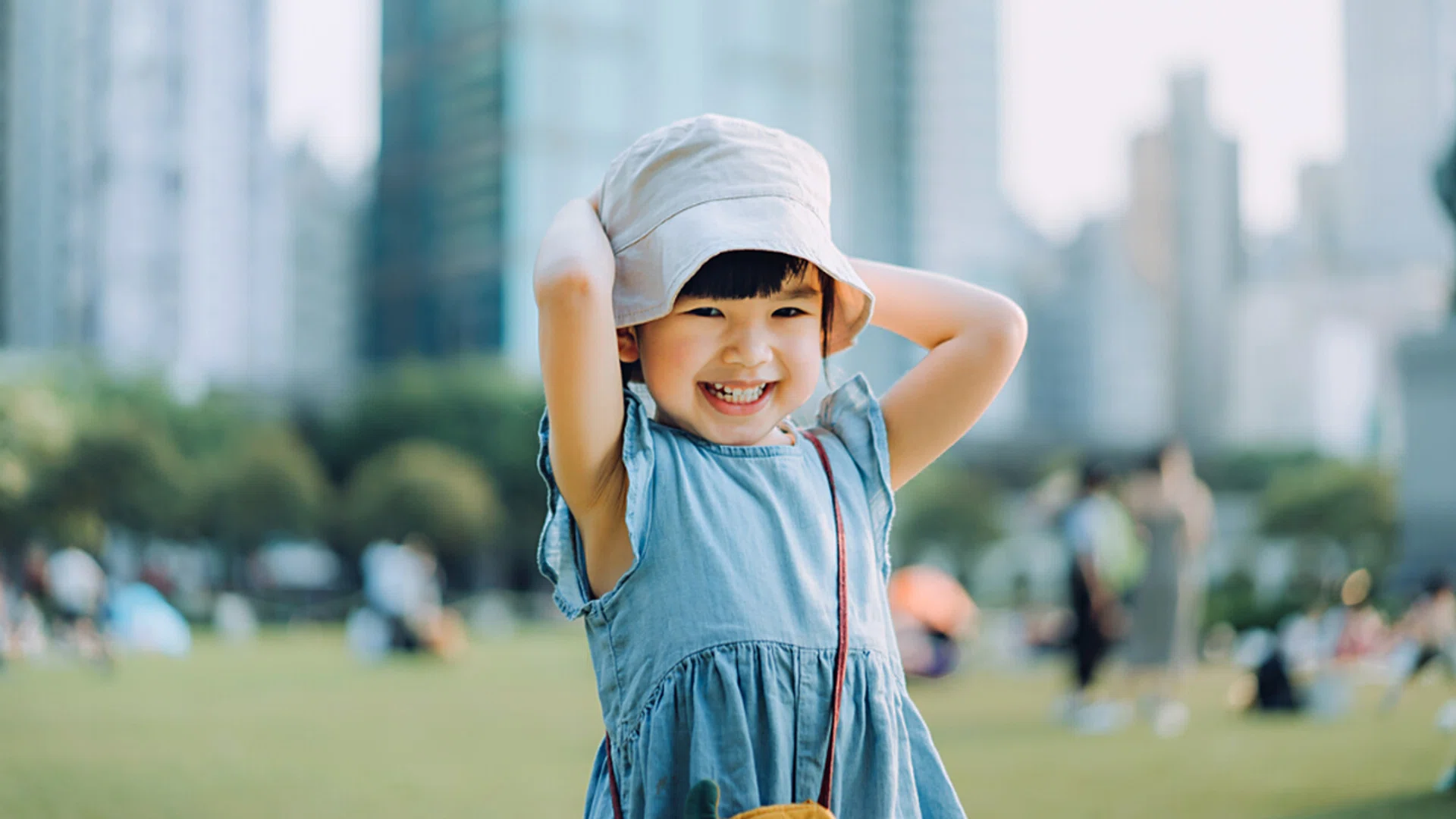 10 Ways To Help Your Shy Child Become A Confident Speaker