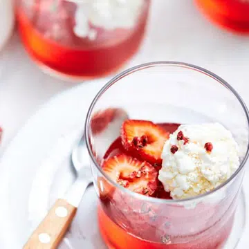 Strawberry Jellies With Snowballs
