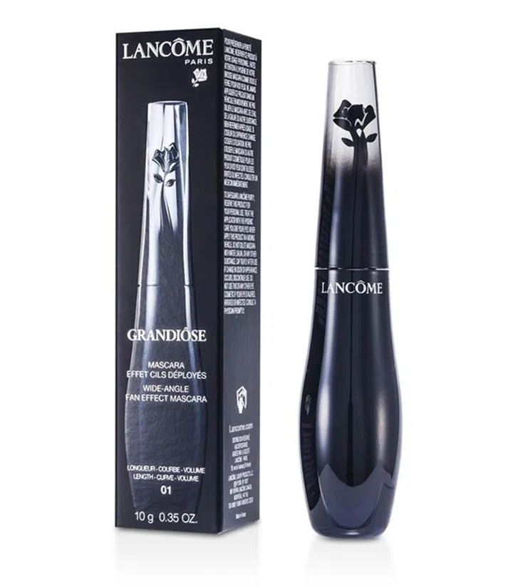 Lancome Grandiose Wide Angle Fan Effect Mascara ($49.95) (Photo CosmeticsNow)