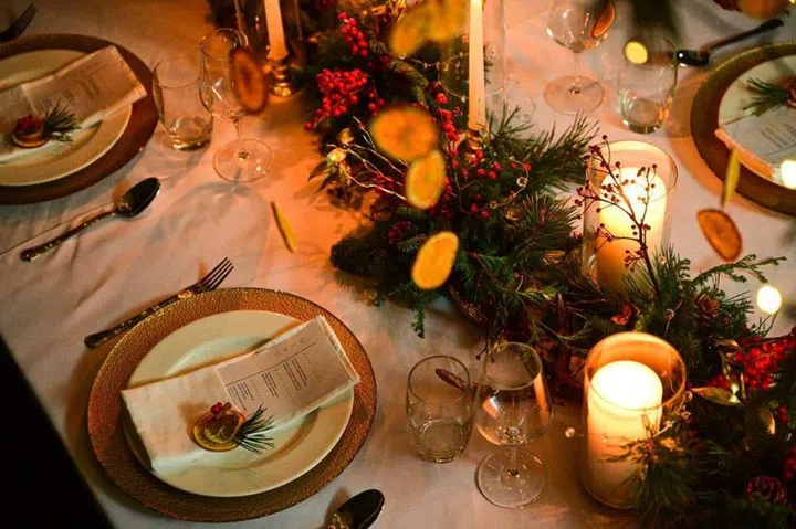 Fiore Dorato’s Christmas tablescape is done in a carefully curated minimalist style. ST PHOTO: AZMI ATHNI