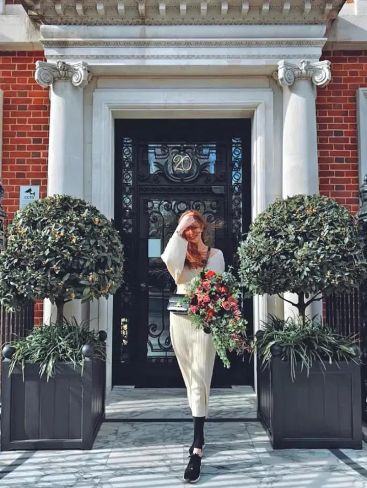 Joy trained at renowned floral schools like McQueens and London Flower School in the UK. Credit: Joy Chang