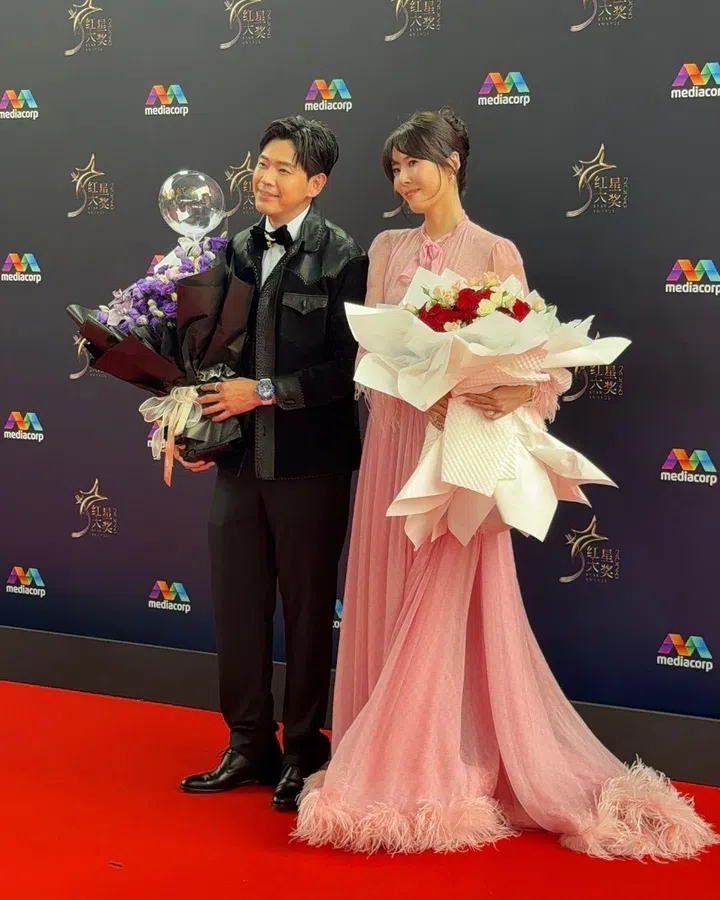 star awards 2026 fashion - carrie wong