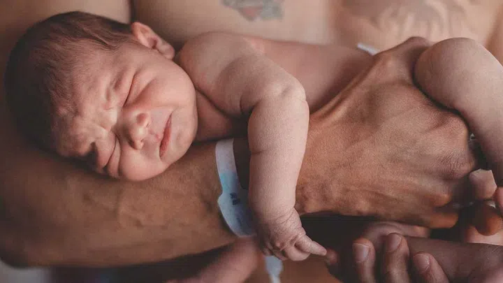 In the later stages of her pregnancy, she suffered from a medical condition called pruritic urticarial papules. (Photo Craig Adderley/ Pexels)