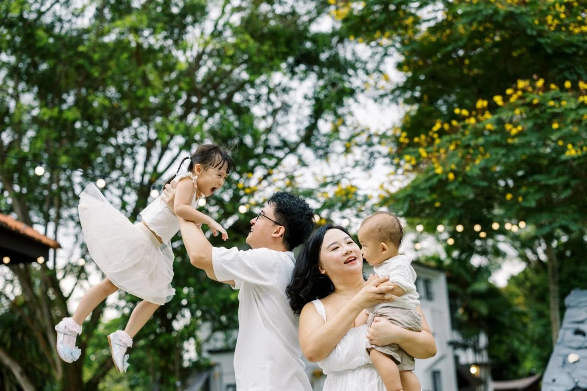 tay zhi yun mum of two with family on career break and looking for new role