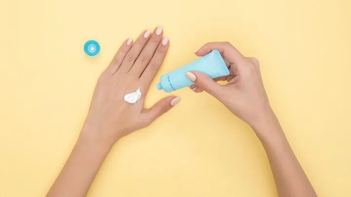 The best type of sunscreen is one you will wear every day. (Photo by Moose Photos from Pexels)