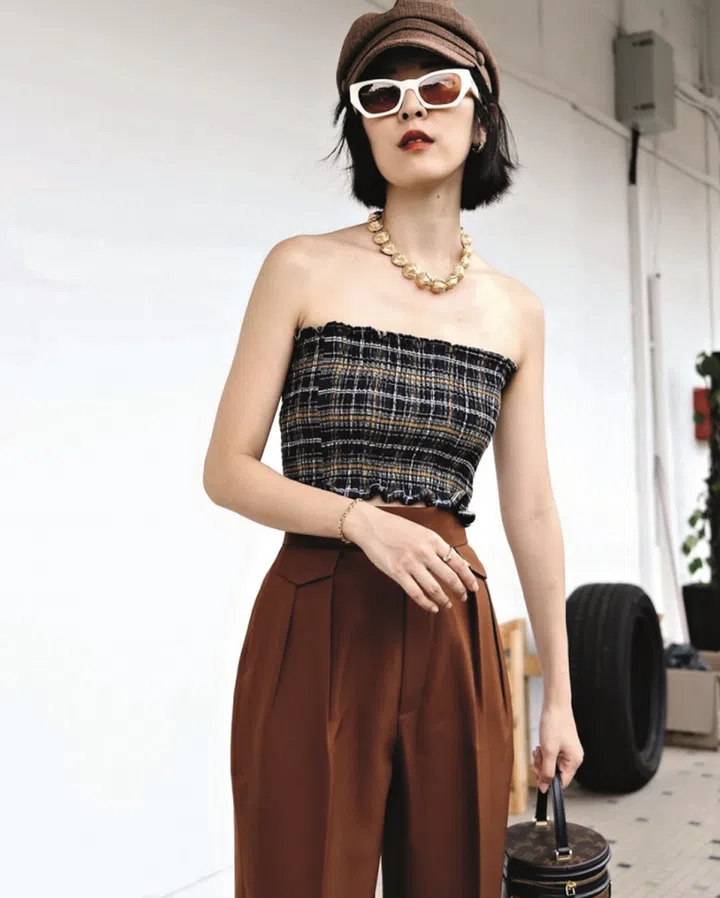 Airin’s style aesthetic leans toward thoughtful minimalism and classic essentials.