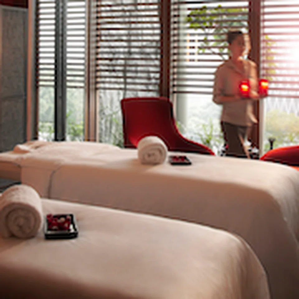 directory-parkroyal-pickering-st-gregory-elemis-wellbeing-relaxing-massage-spa-awards-2024
