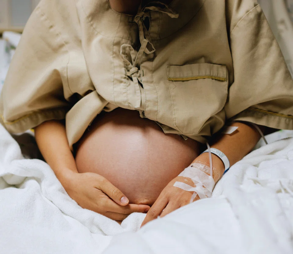 stages of labour, giving birth what to expect