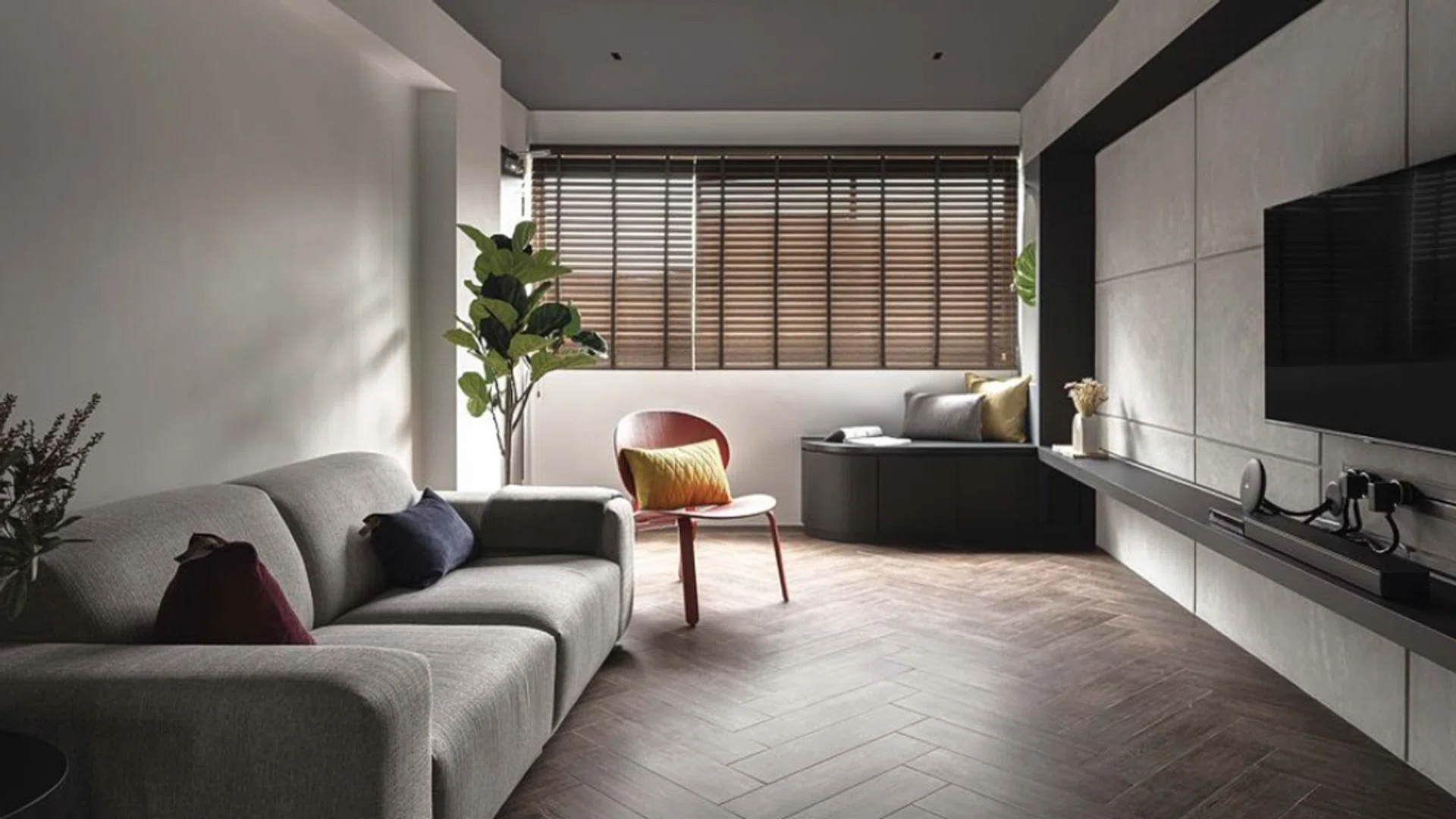Home & Decor