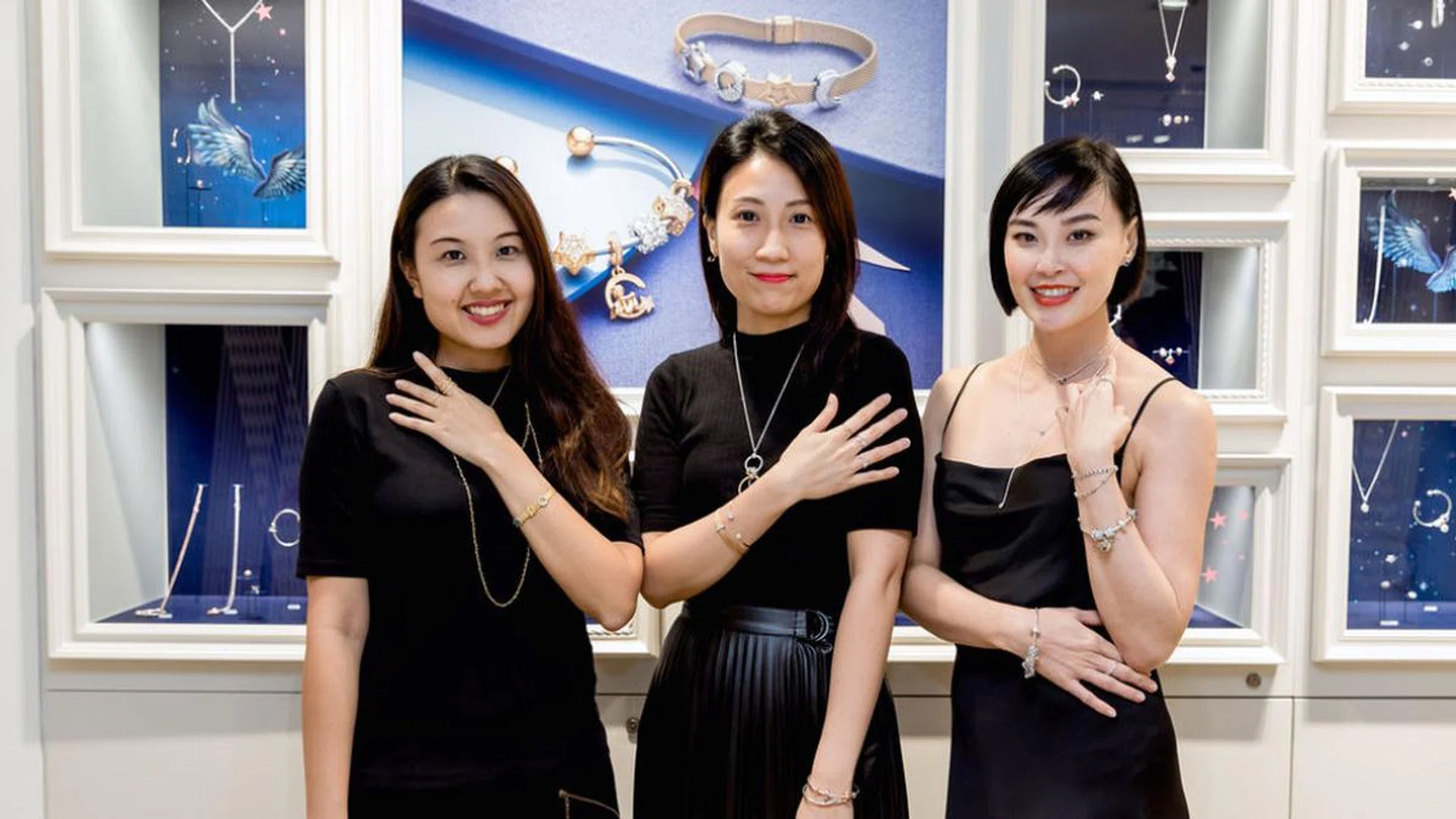 The Weekly's gorgeous team members showcasing Pandora’s Holiday 2019 collection.