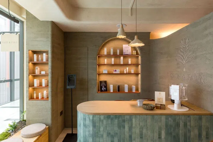 Best Skin Barrier-Strengthening Facial, Sage & Fawn, Phyt’s Sensi Treatment