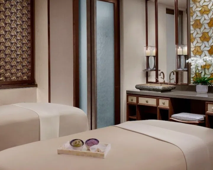 Signature Massage, The Ritz-Carlton Spa, Singapore