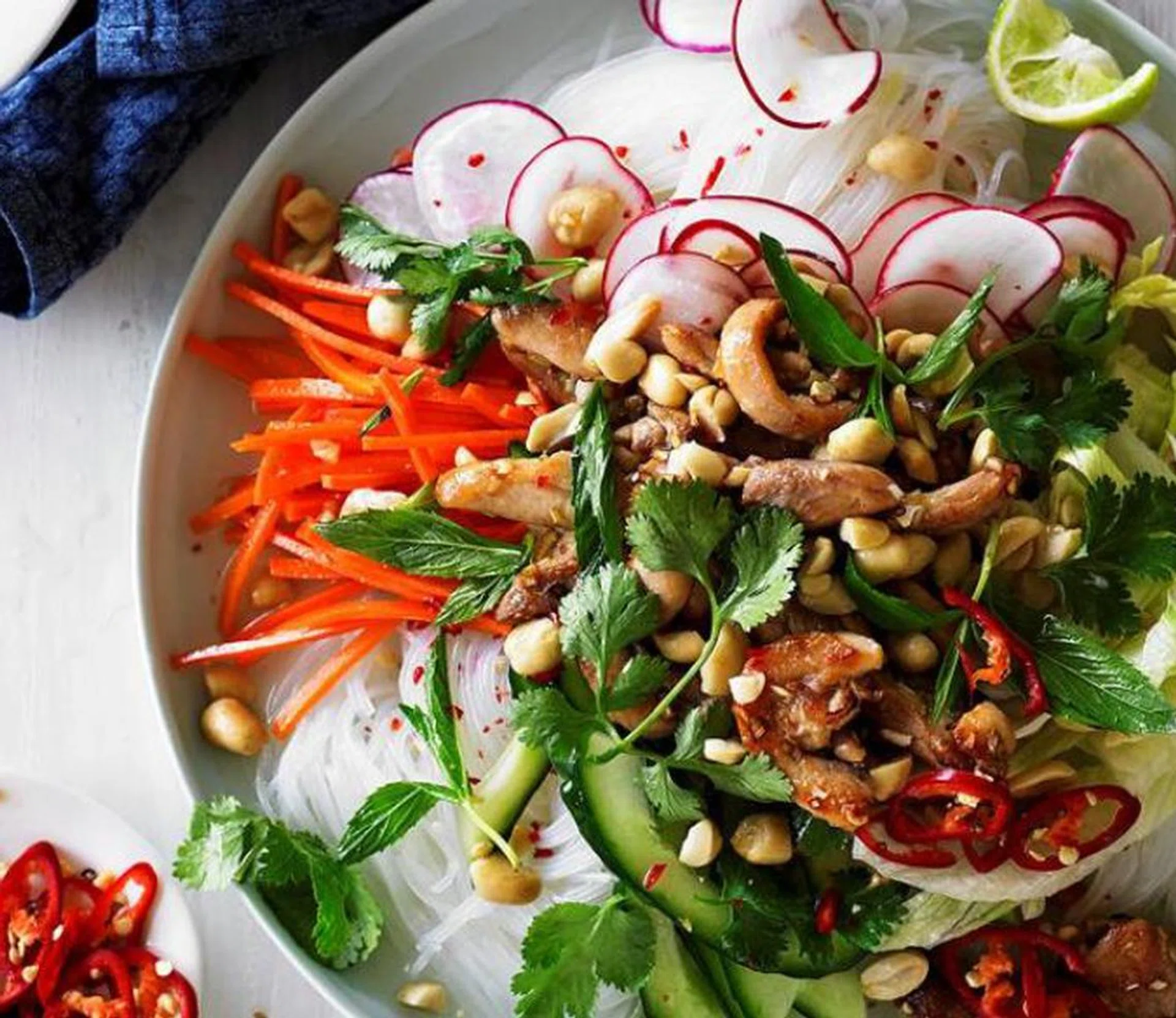 Vermicelli Noodle Salad With Lemongrass Chicken