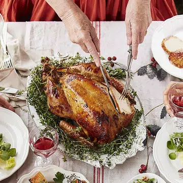 ways to use up leftover turkey main