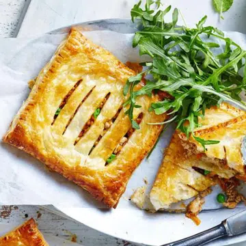 Butter Chicken Puff Pastry Hand Pies
