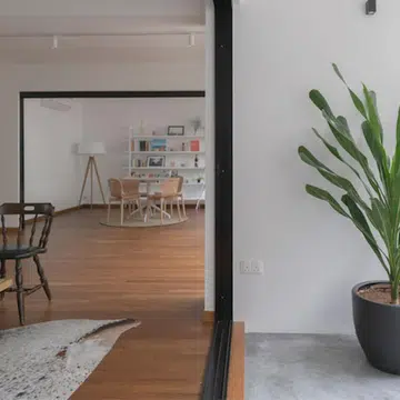 These Homes In Singapore Defy Space Constraints With Open Concept Themes_Featured