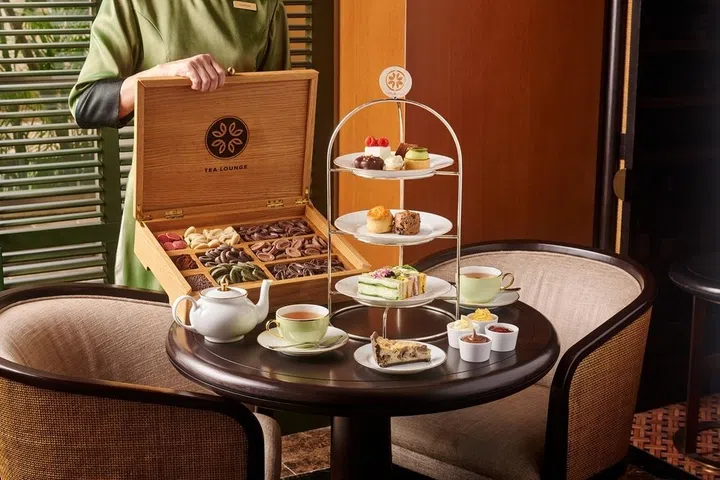 chocolate afternoon tea, Conrad Singapore Orchard