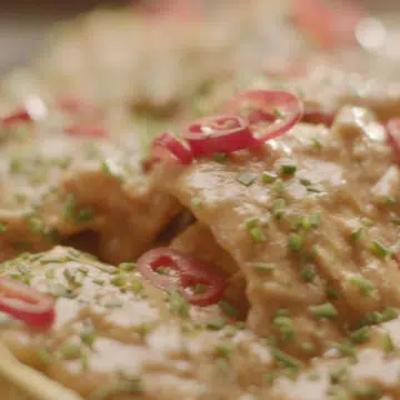 Crab Mac 'N' Cheese Nachos