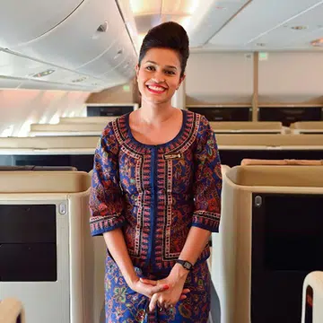 sq girls tips for period on long flight