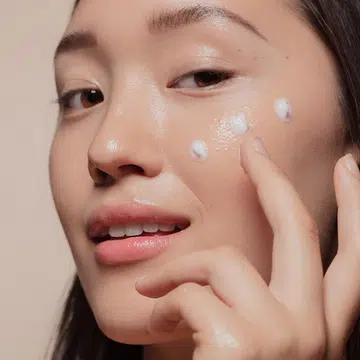Give your skin a moisture boost: The one ingredient in your beauty regime you need for that healthy, radiant glow