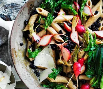 Pasta With Radishes & Their Tops