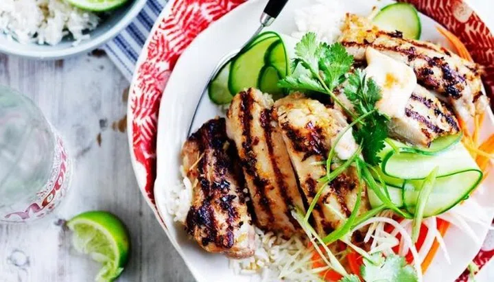 Vietnamese Lemongrass Chicken Bowl