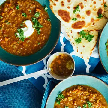 Curry Recipes - Think of the mulligatawny soup as a curry soup or a soupy curry filled with vegetables like carrots, tomatoes and lentils.