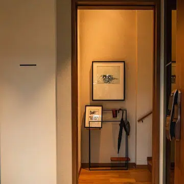 Entryway decor