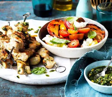 Chicken Skewers With Peach Caprese Salad