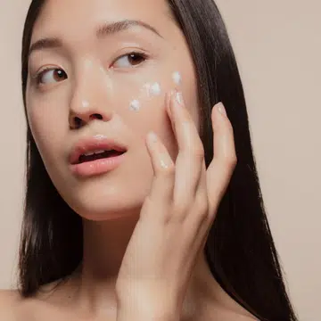 Everything You Need To Know About Hyaluronic Acid Skincare - Featured