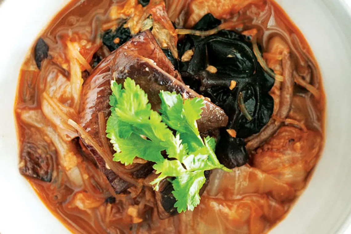 Bookmark This Michelin-Star Nyonya Chap Chye Recipe | The Singapore ...