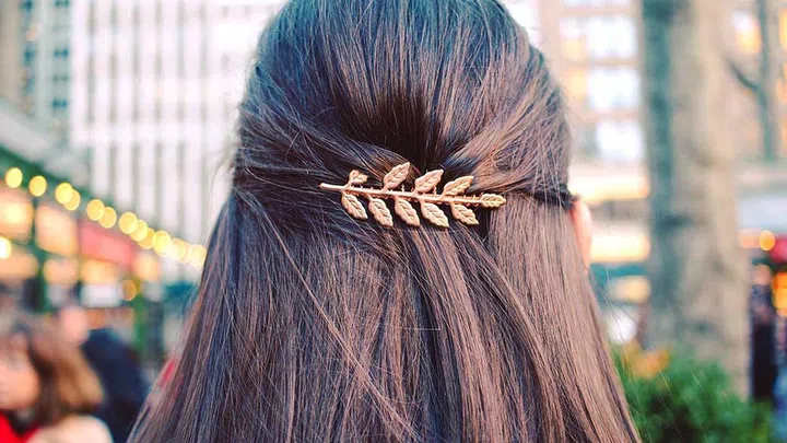 For an easy-to-manage hairstyle, say I want a haircut that's seamless to grow out, easy to blowdry and only needs one product to style it." (Photo from Envato)