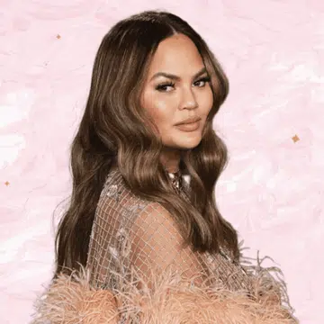 Chrissy Teigen Skincare Routine