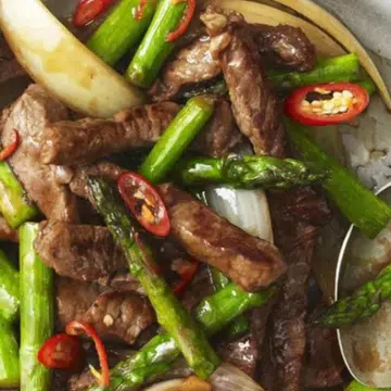 Beef With Asparagus & Oyster Sauce