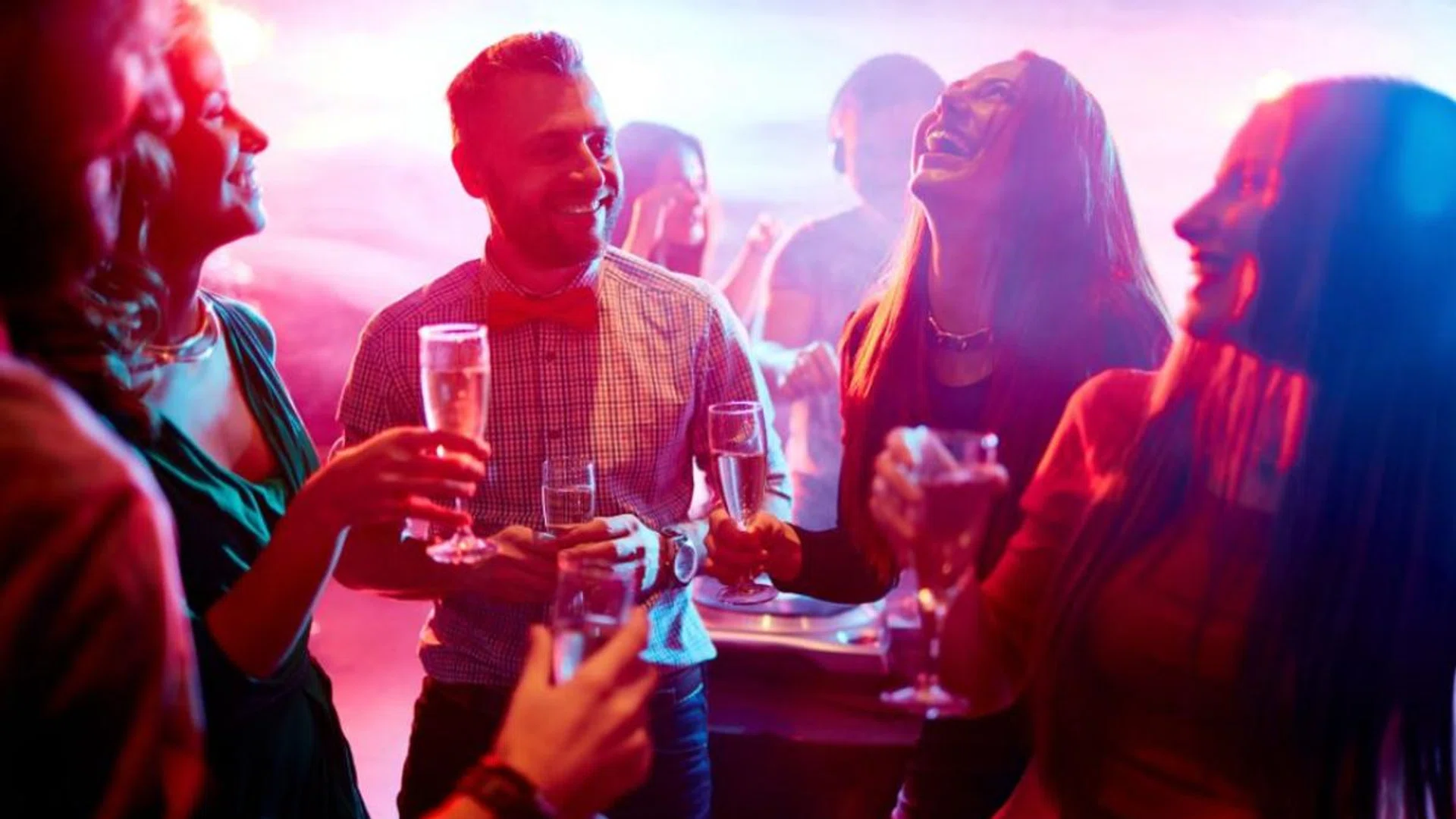 Holiday Hangover Here's How To Deal With Festive Fatigue_Featured