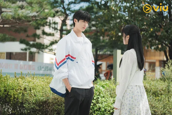 Byeon Woo-seok in lovely runner