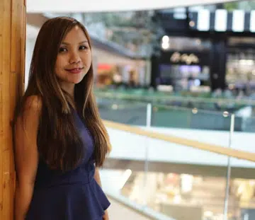 This Four-Time Cancer Survivor Helps Other People With Similar Battles