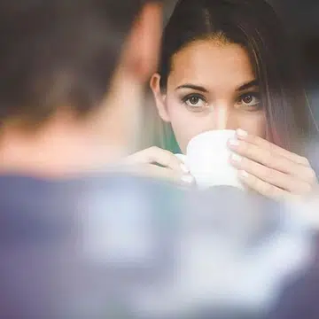 Who Should Pay For The First Date In Singapore?