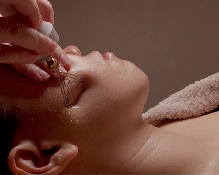 Best Intensely Hydrating Medi-Facial
Needle-less Rejuran Facial, Freia Aesthetics