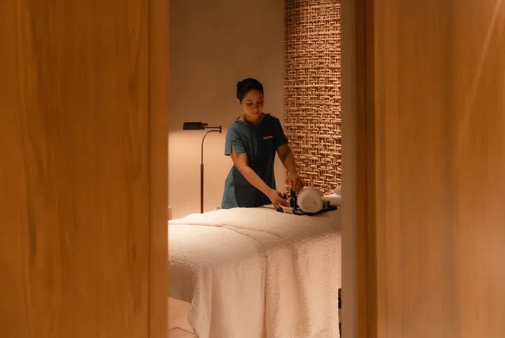 The Awakening, Damai at Grand Hyatt Singapore