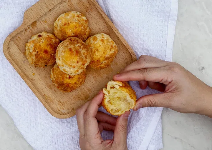 06. Bake in a preheated oven that is set at 190 C for 20 minutes or until you get a nice crusty golden exterior.
06.  