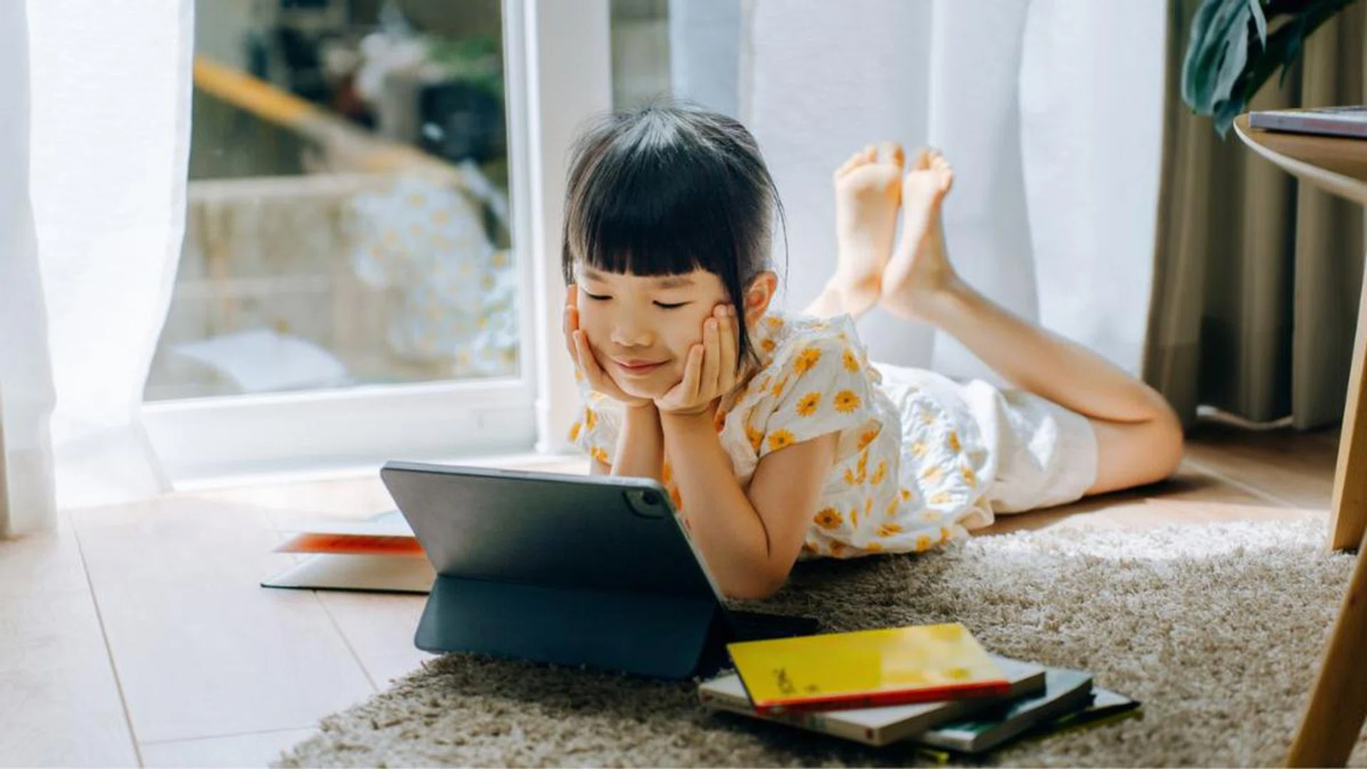 With conversational English and slang becoming the norm, students may undervalue standard English. Photo: d3sign/Moment/Getty Images