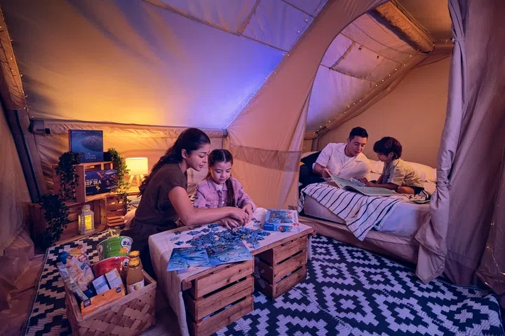 glamping singapore oceanarium