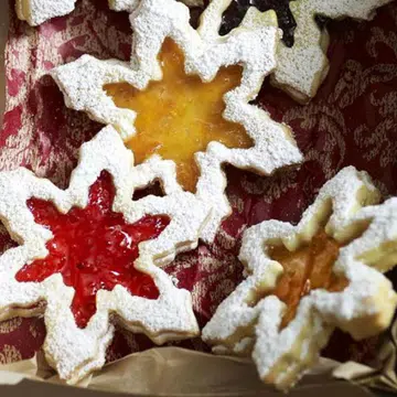 Jam Shortbread Snowflakes