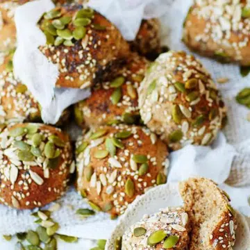 Rye, Honey & Seed Bread Rolls