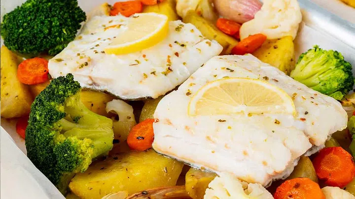 When you feast on a wide range of fruit and vegetables, you're getting varied sources of fibre.