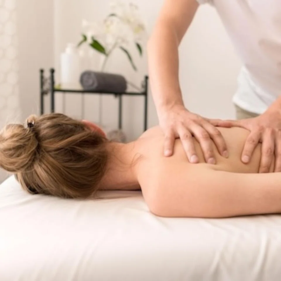 Directory-Essence-Osteopathy-Postnatal-Osteopathy-spa-awards-2024