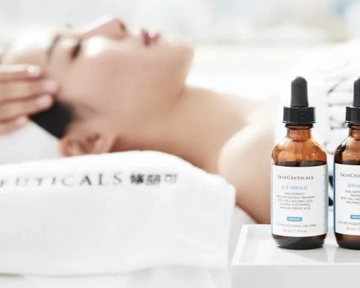 Best Brightening Medi-Facial
SkinCeuticals Antioxidants Glow-Up Facial, Aesthetic Studio Wellness