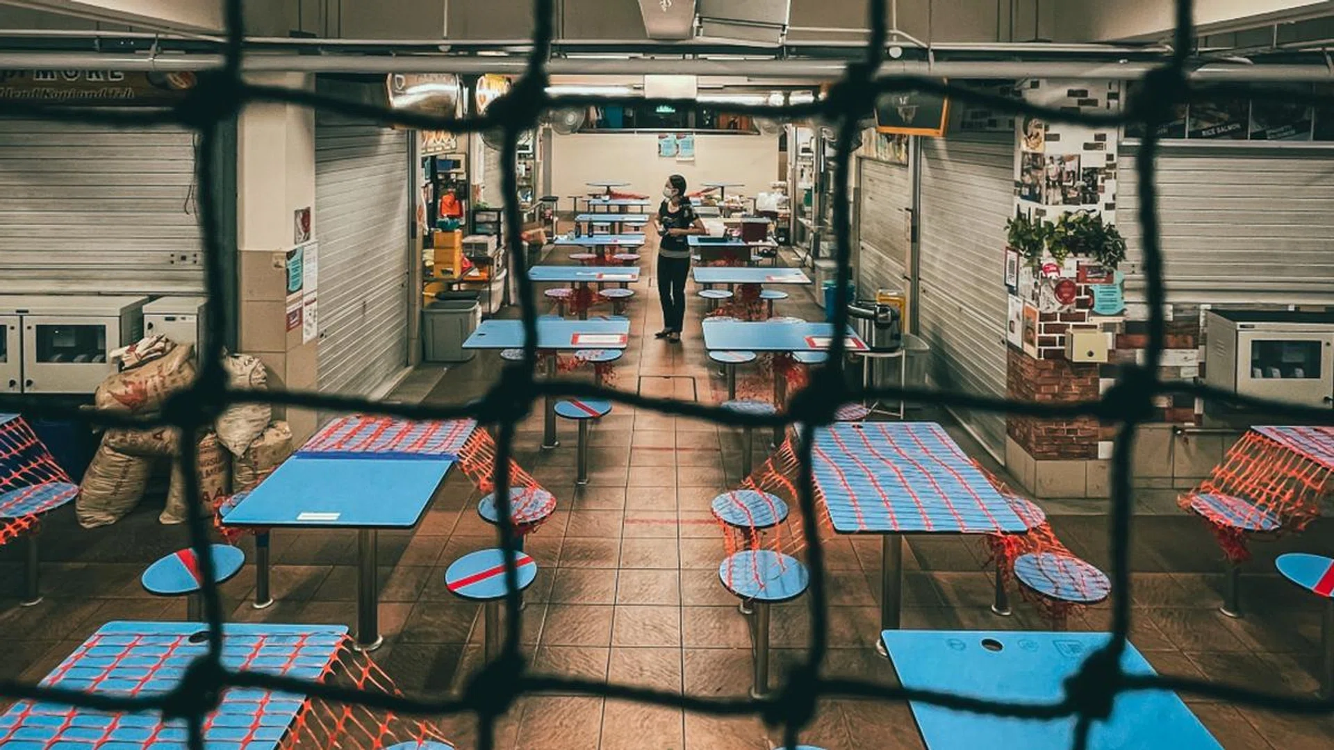 5 Photographers Document Singapore’s Hawker Culture On Their Phones